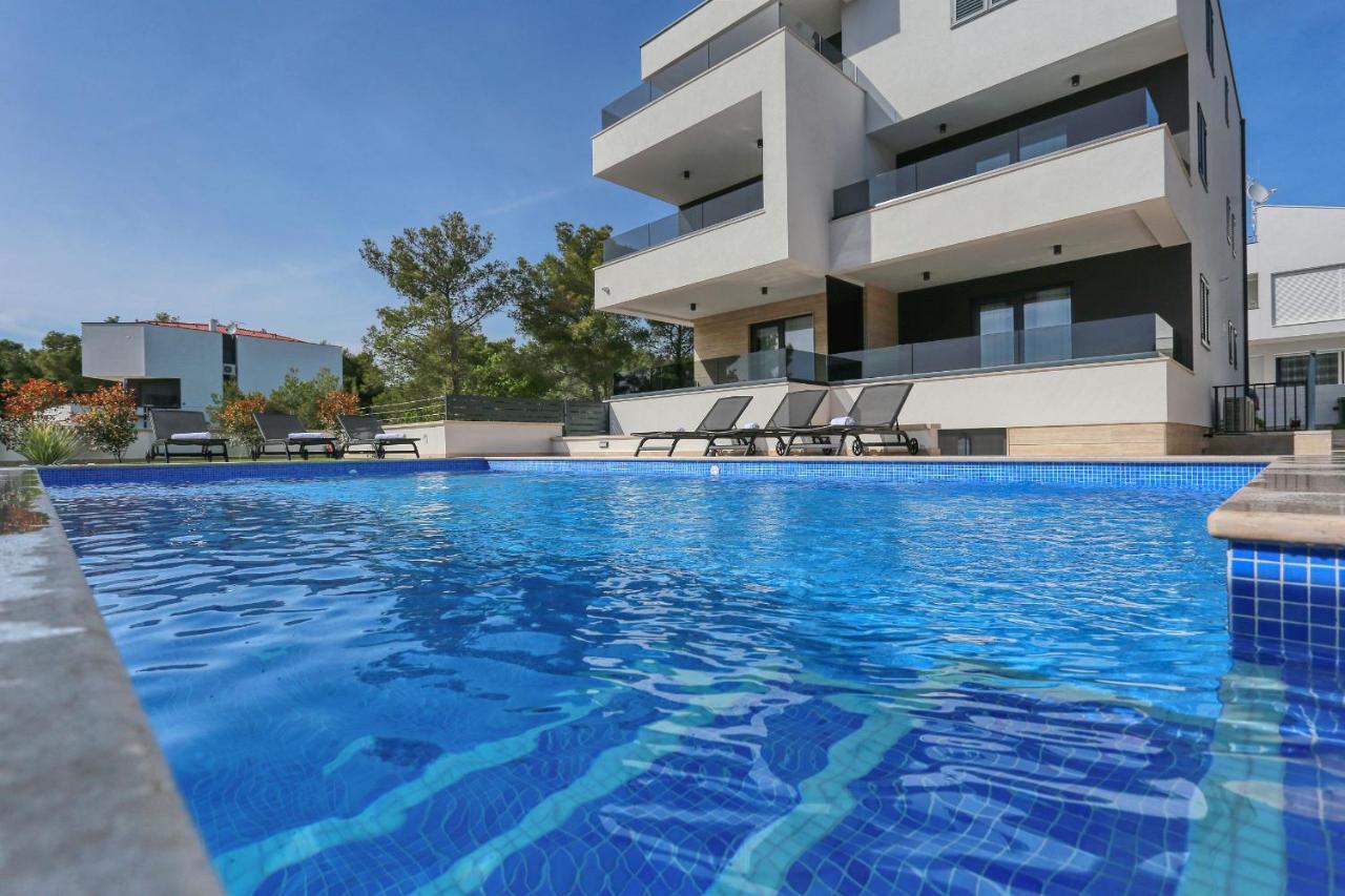 Villa Ankora 2 With Heated Pool Биоград-на-Мору Экстерьер фото