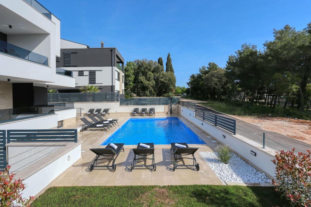 Villa Ankora 2 With Heated Pool Биоград-на-Мору Экстерьер фото