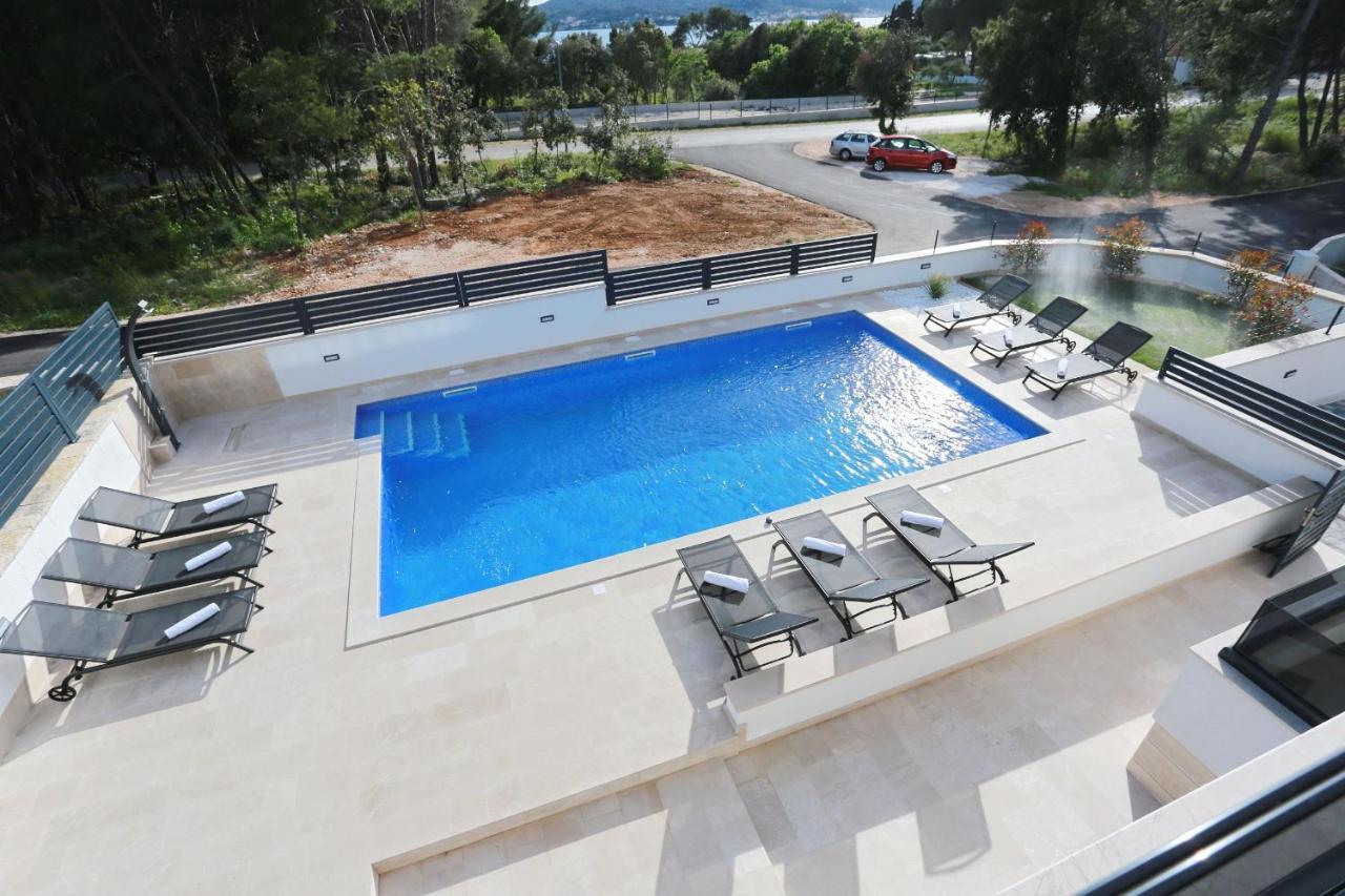Villa Ankora 2 With Heated Pool Биоград-на-Мору Экстерьер фото
