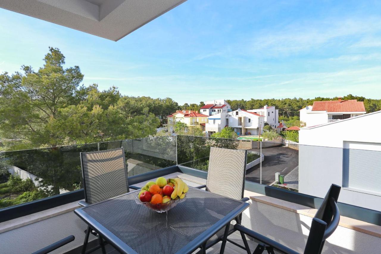 Villa Ankora 2 With Heated Pool Биоград-на-Мору Экстерьер фото